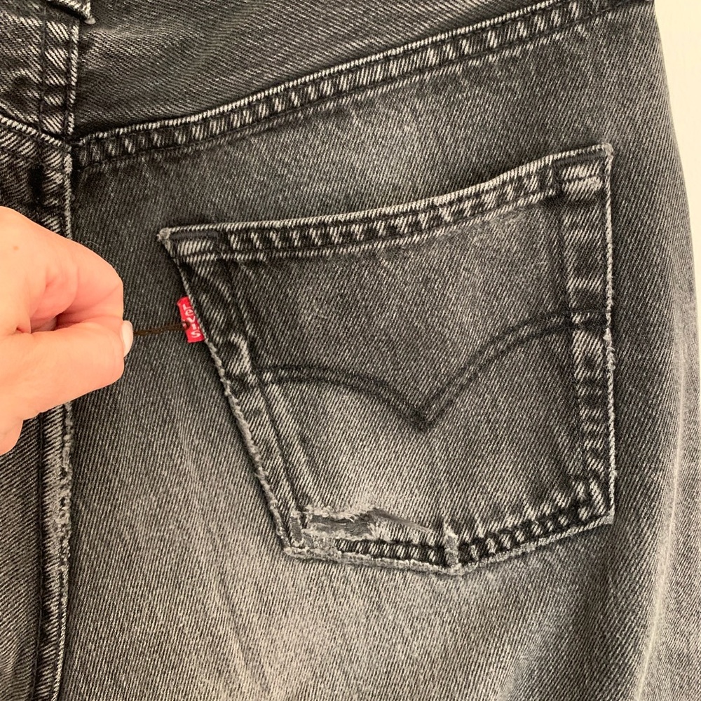 VINTAGE LEVI’S - Picture 4 of 9